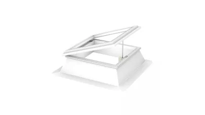 VELUX INTEGRA CVJ 2220 - Elektromos felülvilágító ablak lábazat 50 cm magas